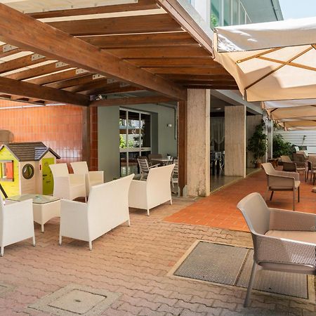 Hotel Ondina E Milazzo 체르비아 외부 사진