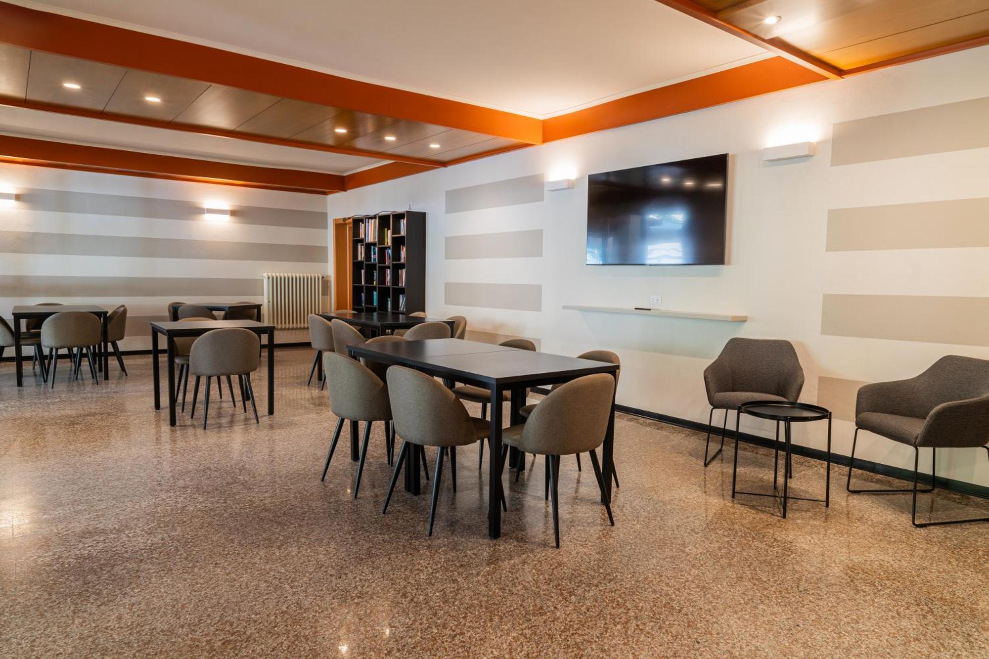 Hotel Ondina E Milazzo 체르비아 외부 사진