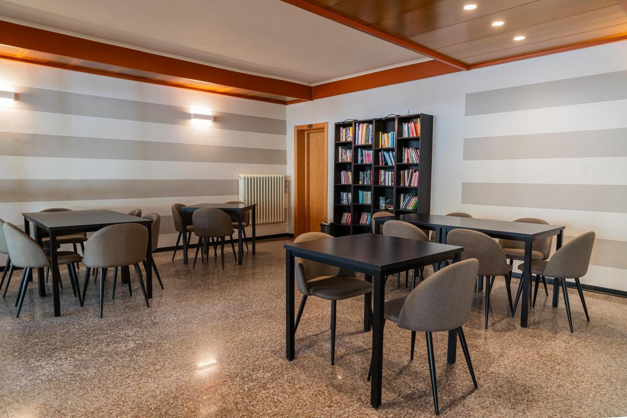Hotel Ondina E Milazzo 체르비아 외부 사진