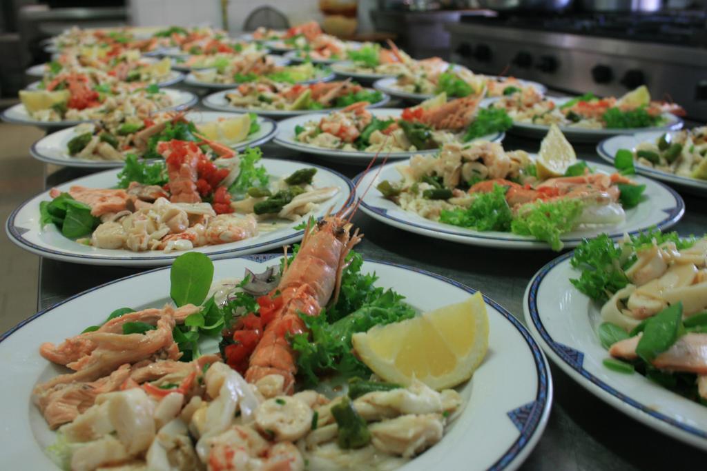 Hotel Ondina E Milazzo 체르비아 외부 사진